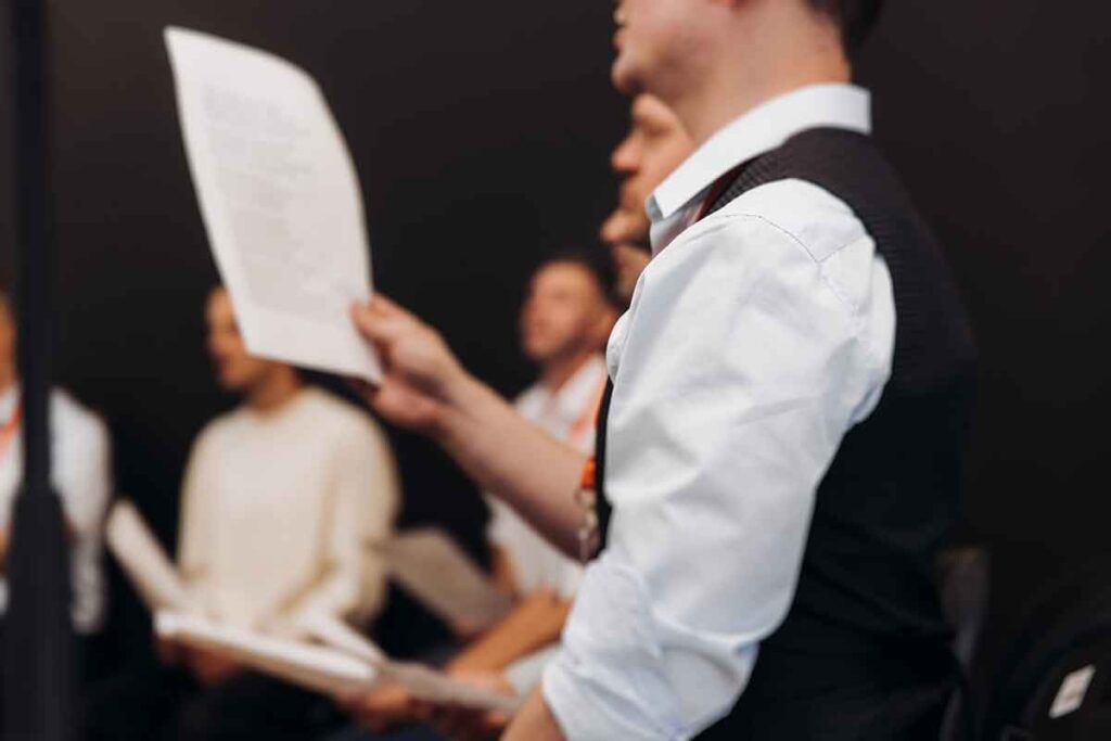 A group singing. Doing it together with likeminded to learn and enjoy is a very healthy activity.